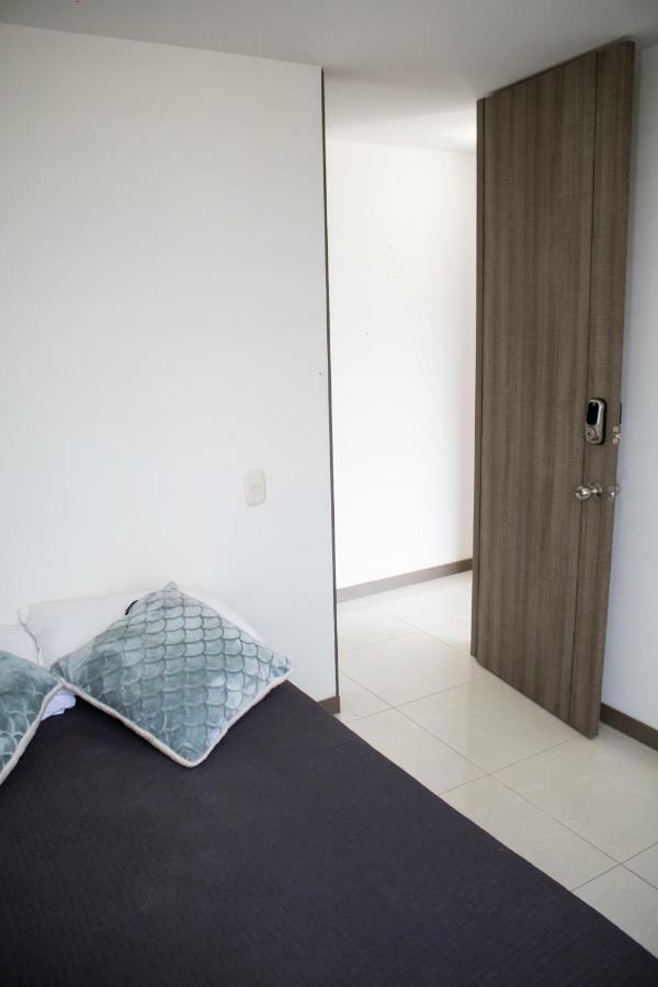 Apartamento Granate เปเรย์รา ภายนอก รูปภาพ